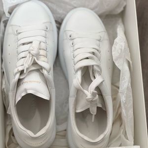 Authentic Alexander McQueen size 38.5(8.5) worn a few times